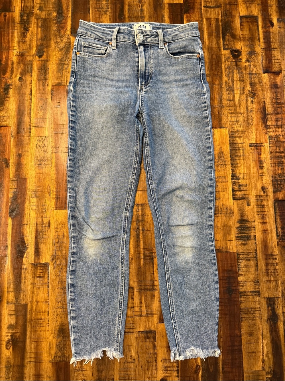 🍒Distressed Paige hoxton crop petite denim women's sz 25 medium blue wash